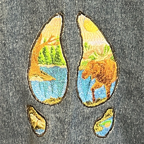 VTG Wrangler Hero Blue Denim Jacket, Custom moose hooves embroidered patch sz M - Picture 6 of 15
